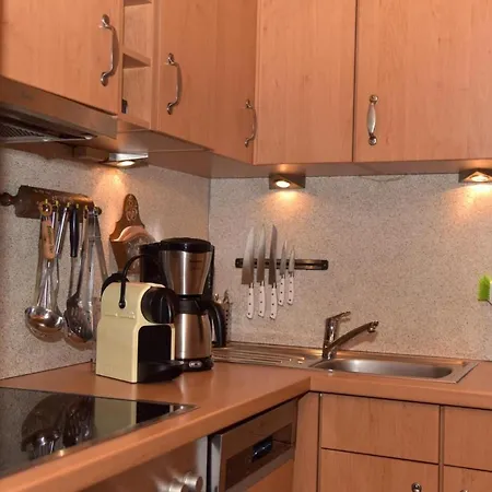 Werkstattl Rassis * Donnersbachwald